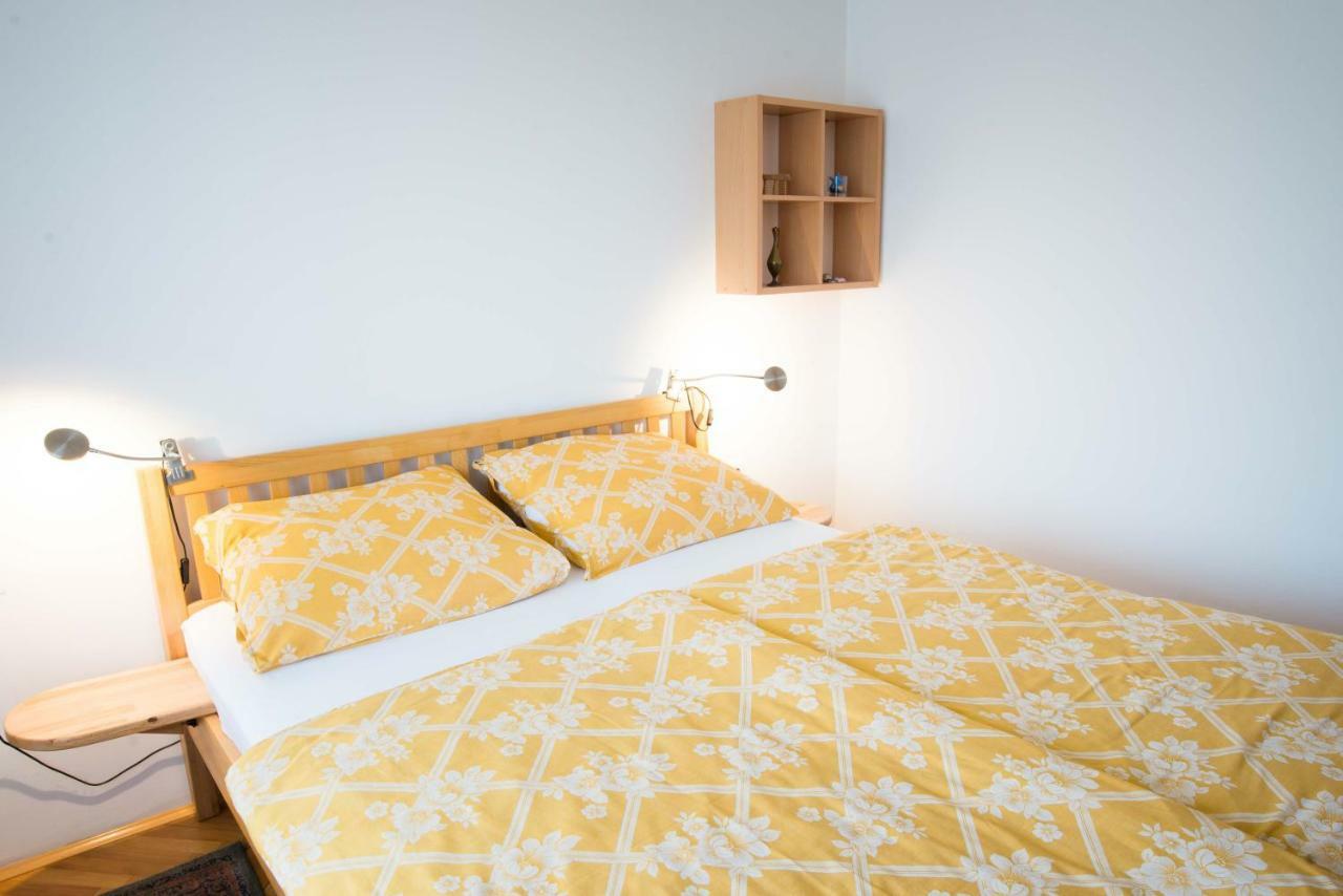 Apartma Ela Bled Bagian luar foto