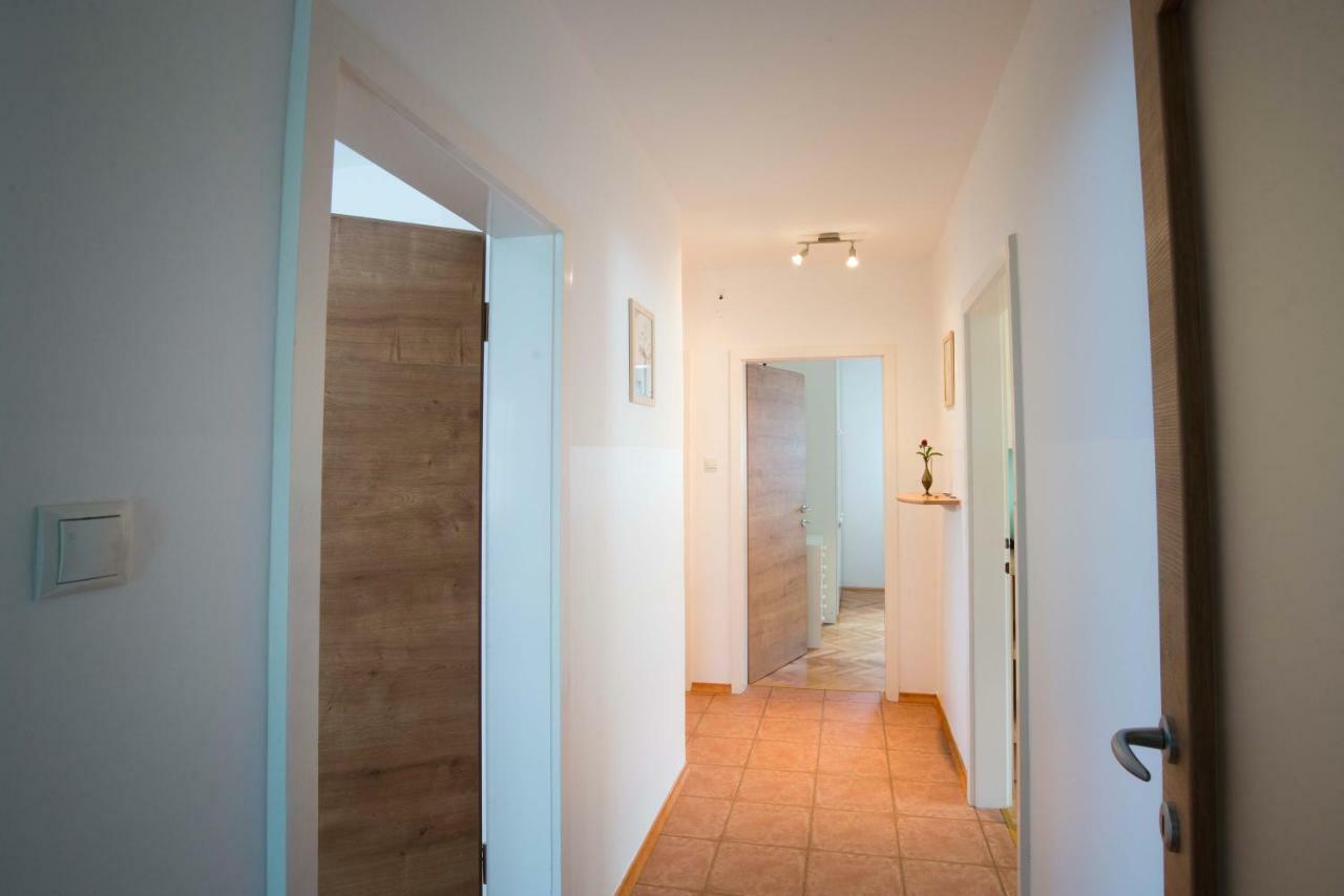 Apartma Ela Bled Bagian luar foto