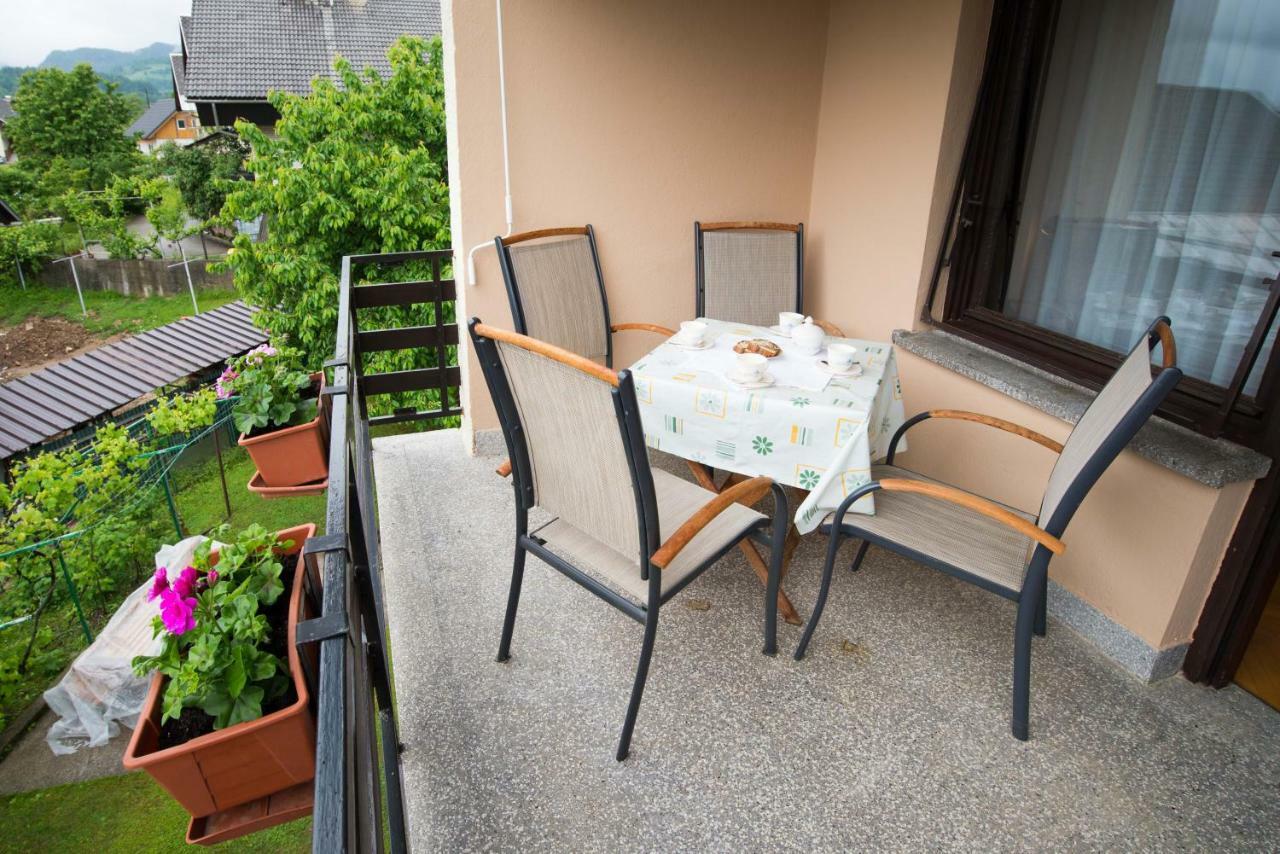 Apartma Ela Bled Bagian luar foto
